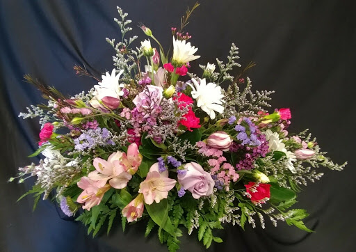 Florist «Mills & Young Florists», reviews and photos, 7122 Dixie Hwy, Louisville, KY 40258, USA