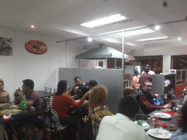 Opiniones de Venezia Pizzeria en Riobamba - Pizzeria