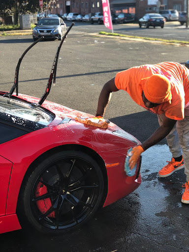 Car Wash «Bubbles Hand Car Wash, LLC», reviews and photos, 726 Windsor St, Hartford, CT 06120, USA