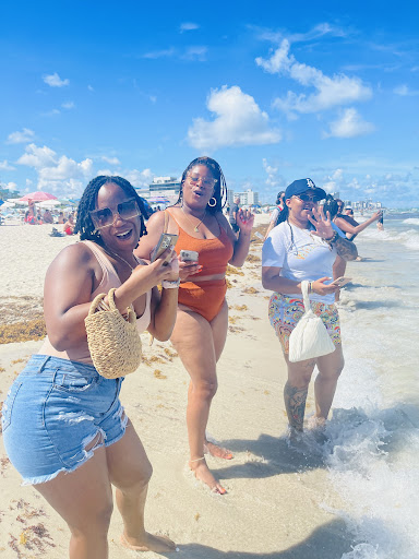 Seafood Restaurant «Nikki Beach Miami», reviews and photos, 1 Ocean Dr, Miami Beach, FL 33139, USA