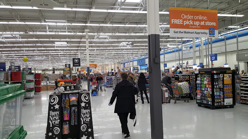 Department Store «Walmart Supercenter», reviews and photos, 8101 Old Carriage Ct, Shakopee, MN 55379, USA