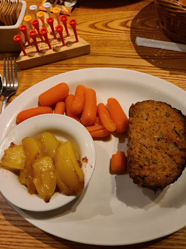 American Restaurant «Cracker Barrel Old Country Store», reviews and photos, 18214 Col Henry K Douglas Dr, Hagerstown, MD 21740, USA