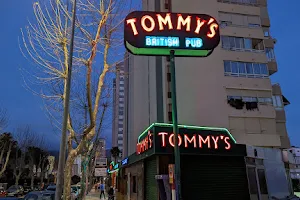 tommys bar image