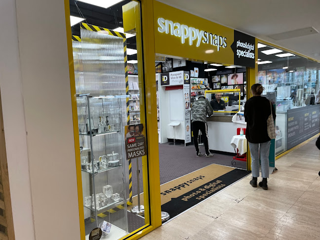 Reviews of Snappy Snaps in Milton Keynes - Photography studio