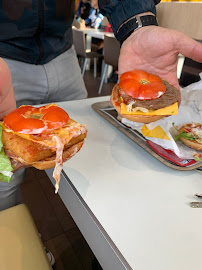 Cheeseburger du Restauration rapide McDonald's à Nice - n°9