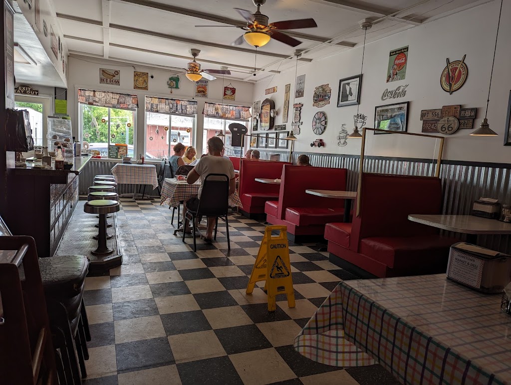 Hometown Cafe 13668