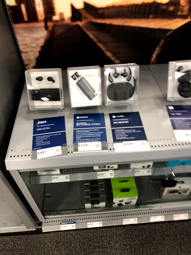 Electronics Store «Best Buy», reviews and photos, 53 Boston Post Rd, Orange, CT 06477, USA