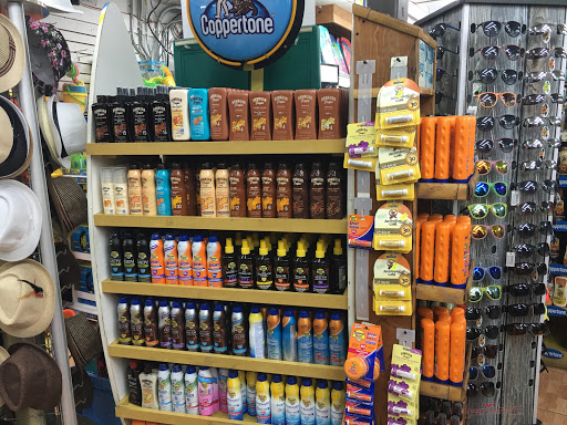 Convenience Store «Dahan Food Market», reviews and photos, 201 Johnson St, Hollywood, FL 33019, USA