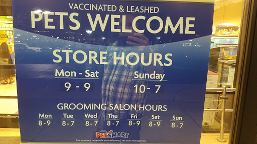Pet Supply Store «PetSmart», reviews and photos, 7260 Orchard Lake Rd, West Bloomfield Township, MI 48322, USA