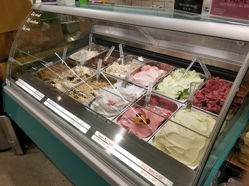 Grocery Store «Whole Foods Market», reviews and photos, 102 New Waverly Pl, Cary, NC 27518, USA