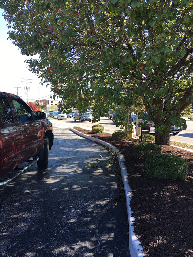 Oil Change Service «Jiffy Lube», reviews and photos, 15849 Manchester Rd, Ellisville, MO 63011, USA