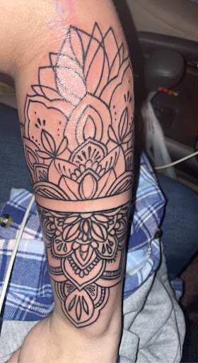 Tattoo Shop «Imperial Designs Tattoo Shop», reviews and photos, 6759 Winchester Rd, Memphis, TN 38115, USA