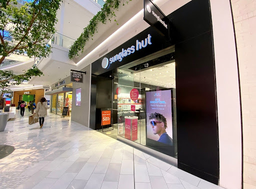 Sunglass Hut