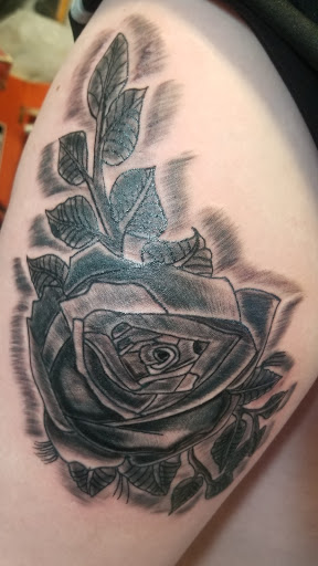 Explore womb tattoo ideas, creative tattoo ideas in Meridian, available at SK-Tattoo1