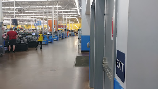 Department Store «Walmart Supercenter», reviews and photos, 200 Academy Dr, Ripley, WV 25271, USA