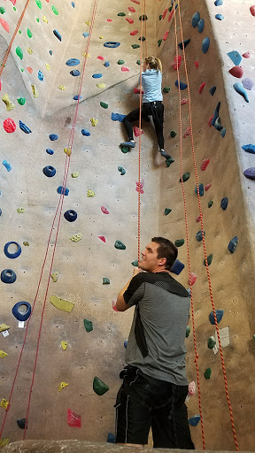 Gym «Hangar 18 Indoor Climbing Gym - Upland», reviews and photos, 256 E Stowell St, Upland, CA 91786, USA