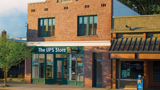 Shipping and Mailing Service «The UPS Store», reviews and photos, 95 W Main St #5, Chester, NJ 07930, USA