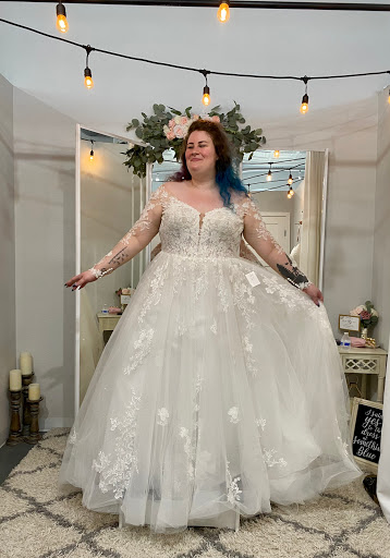Bridal Shop «Something Blue Bridal Boutique», reviews and photos, 107 W Stewart Ave, Puyallup, WA 98371, USA
