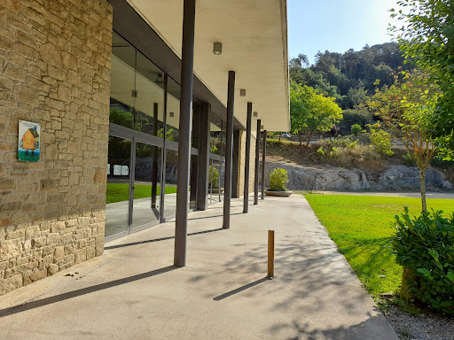 Centre Cívic Parc de L’Aigua en Sant Quirze Safaja, Barcelona