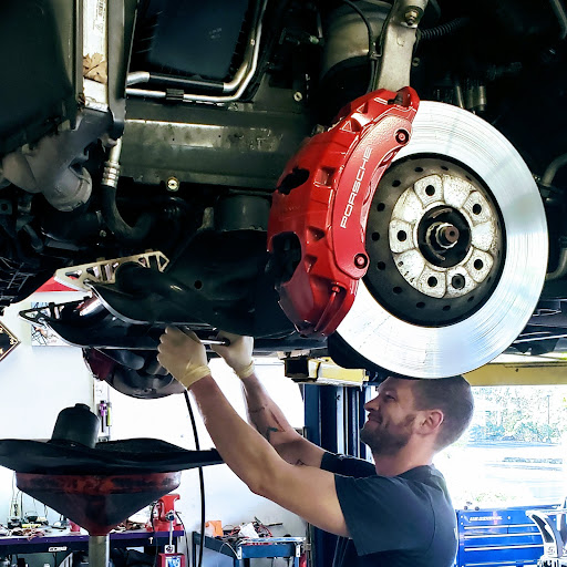 Auto Repair Shop «Osceola Garage», reviews and photos, 44 NY-118, Baldwin Place, NY 10505, USA