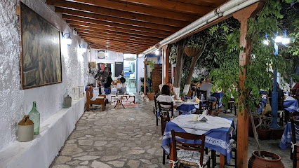 Esperides Restaurant - Οδυσ.Ωρολογα και Αιγαιου Πελάγους, Pithagorio 831 03, Greece