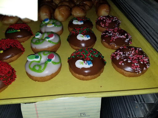 Donut Shop «Jack Frost Donut Shop», reviews and photos, 2119 Buffalo Rd, Erie, PA 16510, USA