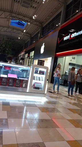 Computer Store «Apple Brandon», reviews and photos, 459 Brandon Town Center Dr, Brandon, FL 33511, USA