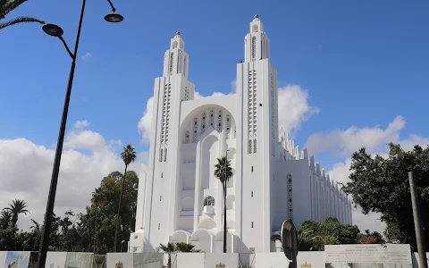 Sacred Heart Cathedral image