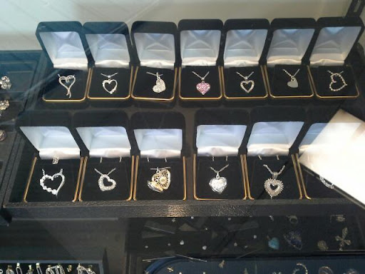 Gold Dealer «The Buy Back Store», reviews and photos, 10415 Perrin Beitel Rd #100, San Antonio, TX 78217, USA