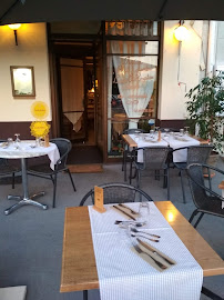 Atmosphère du Restaurant Chez Bastien - Le Petit Lauragais à Manosque - n°2