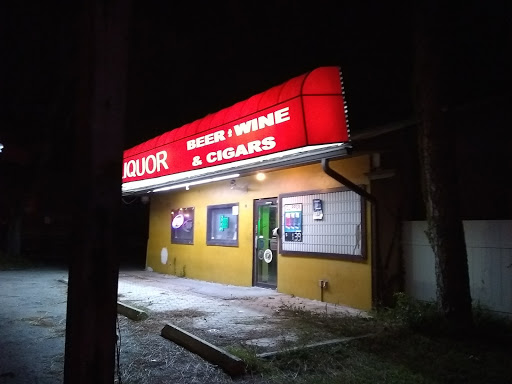Liquor Store «Ulmerton Liquor & Wine», reviews and photos, 8015 Ulmerton Rd, Largo, FL 33771, USA