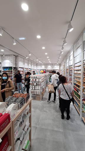 MINISO Porto