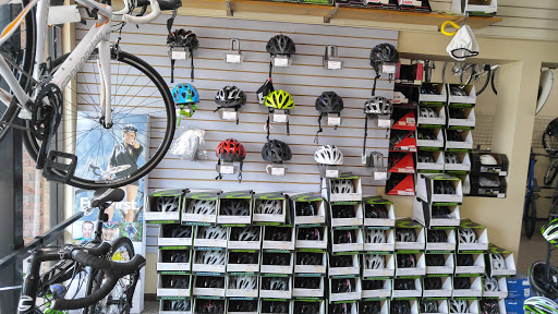 Bicycle Repair Shop «Gemini Ski & Board Center», reviews and photos, 4936 Everhard Rd NW, Canton, OH 44718, USA