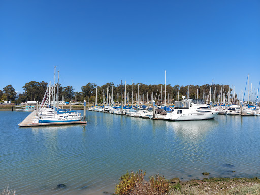 Coyote Point Yacht Club