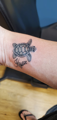 Tattoo Shop «Aasylum Tattoo», reviews and photos, 6604 Seawall Blvd, Galveston, TX 77550, USA