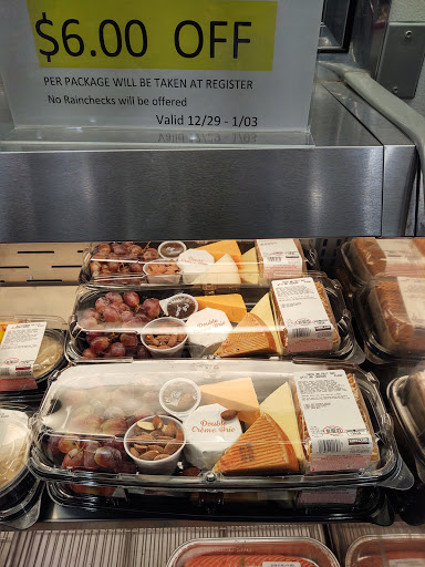 Warehouse store «Costco Wholesale», reviews and photos, 75 Freshwater Blvd, Enfield, CT 06082, USA