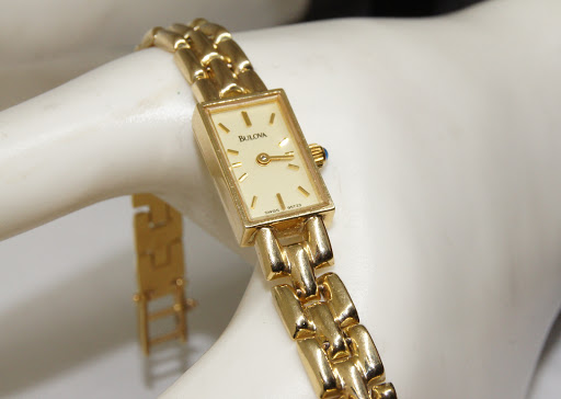 Pawn Shop «Southern California Jewelry and Loan Pawn Shop», reviews and photos, 12522 Westminster Ave, Santa Ana, CA 92706, USA