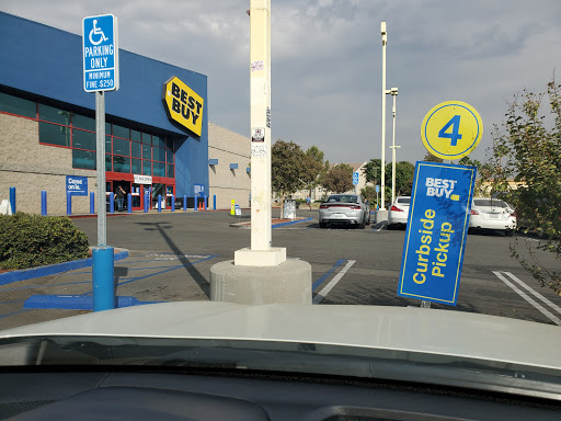 Electronics Store «Best Buy», reviews and photos, 888 Harriman Pl, San Bernardino, CA 92408, USA