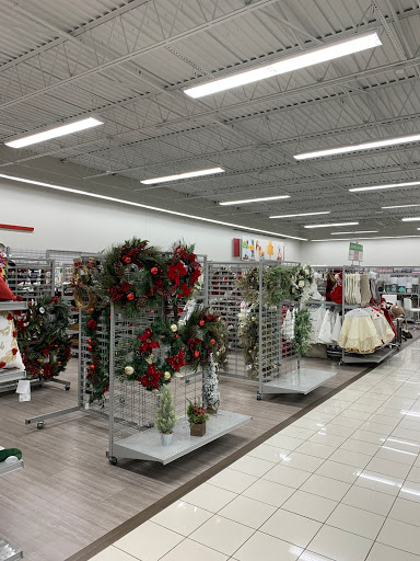 Clothing Store «Burlington Coat Factory», reviews and photos, 515 N Dupont Hwy, Dover, DE 19901, USA