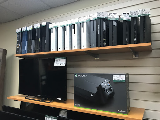 Check Cashing Service «Cashland», reviews and photos, 12548 Rockside Rd, Garfield Heights, OH 44125, USA