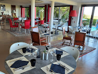 Atmosphère du Restaurant La Montagne de Brancion à Martailly-lès-Brancion - n°18
