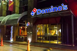 Domino's image