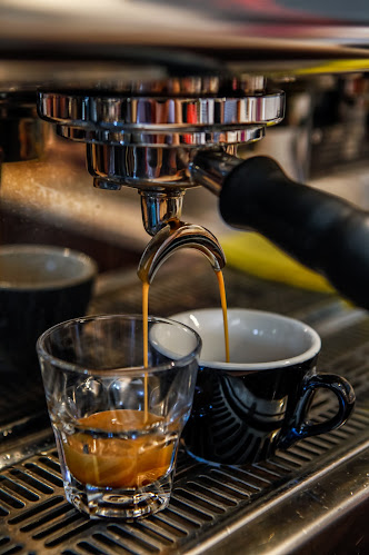Értékelések erről a helyről: Kávépörkölő, Tokaj - Kávézó