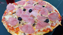 Pizza du Restaurant Chez Pierrot à Vinassan - n°9