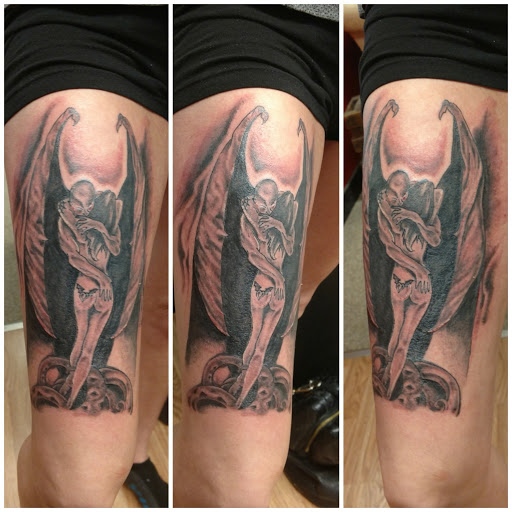 Tattoo Shop «Patriotic Pain Tattoo & Body Piercing», reviews and photos, 5658 William Penn Hwy, Murrysville, PA 15668, USA