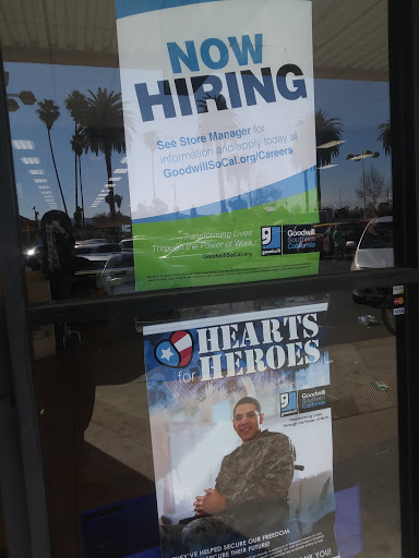 Thrift Store «Goodwill - Reseda», reviews and photos, 18225 Sherman Way, Reseda, CA 91335, USA