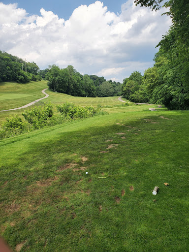 Public Golf Course «Hickory Heights Golf Club», reviews and photos, 116 Hickory Heights Dr, Bridgeville, PA 15017, USA