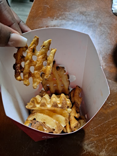 Fast Food Restaurant «Chick-fil-A», reviews and photos, 3678 W Gandy Blvd, Tampa, FL 33611, USA