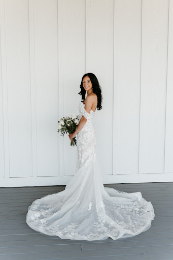 Bridal Shop «Raffiné Bridal & Formal Wear», reviews and photos, 707 Bielenberg Dr #105, Woodbury, MN 55125, USA