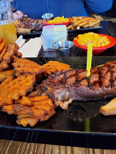 Mr. P’z Bar & Grill